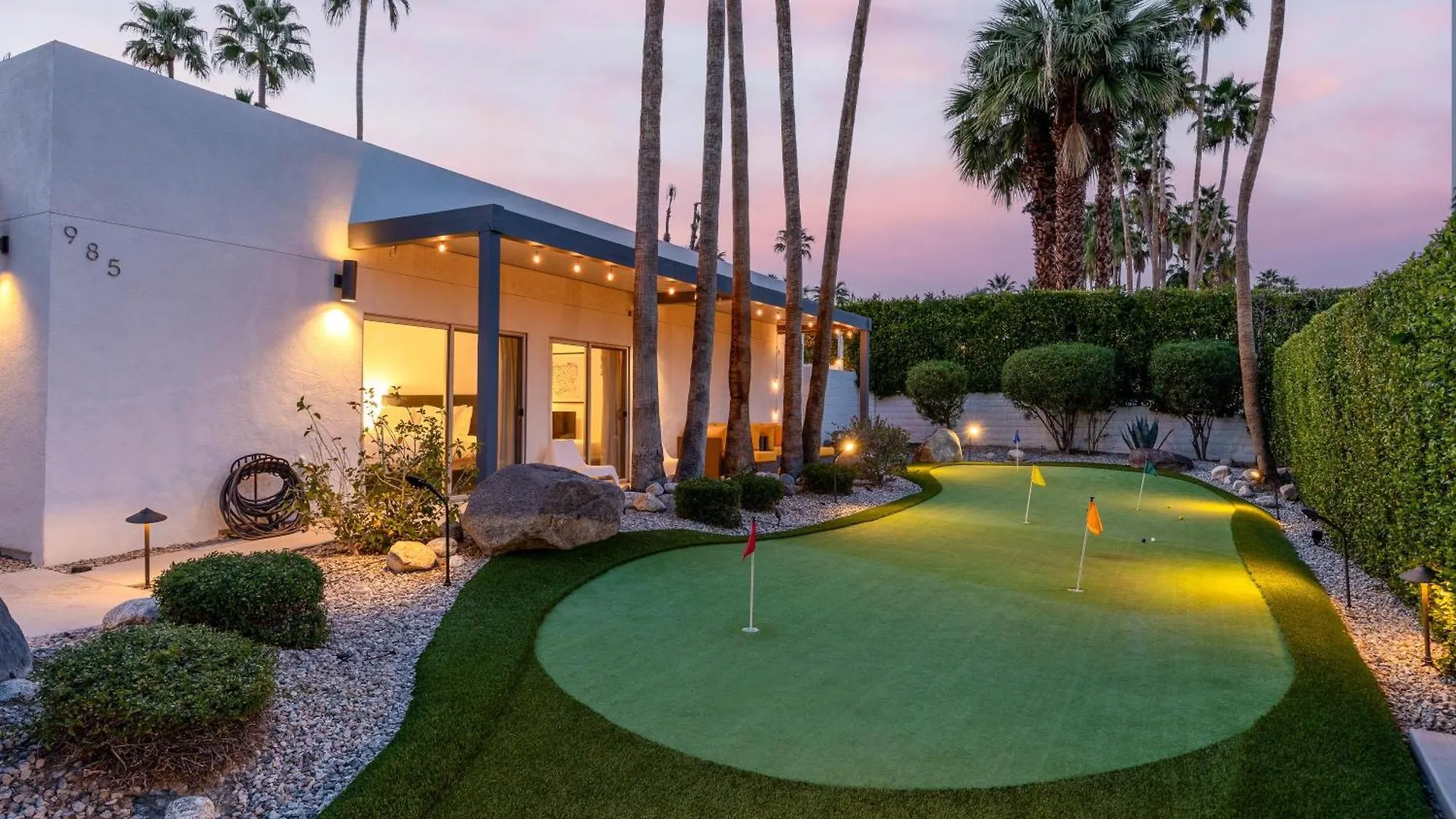 Far Far Away In Vista Las Palmas By Acme House Company Palm Springs 0*,